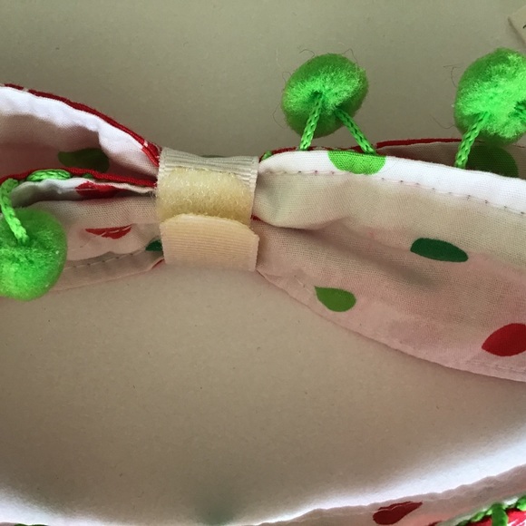 PET CHRISTMAS BANDANA COLLAR NWT SMALL - Picture 4 of 12